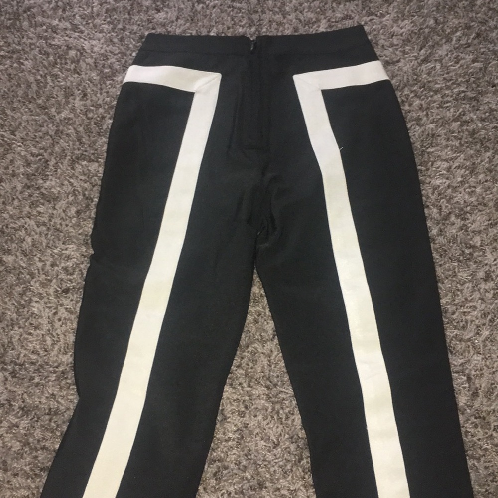 Super Cute Two Piece - image 6